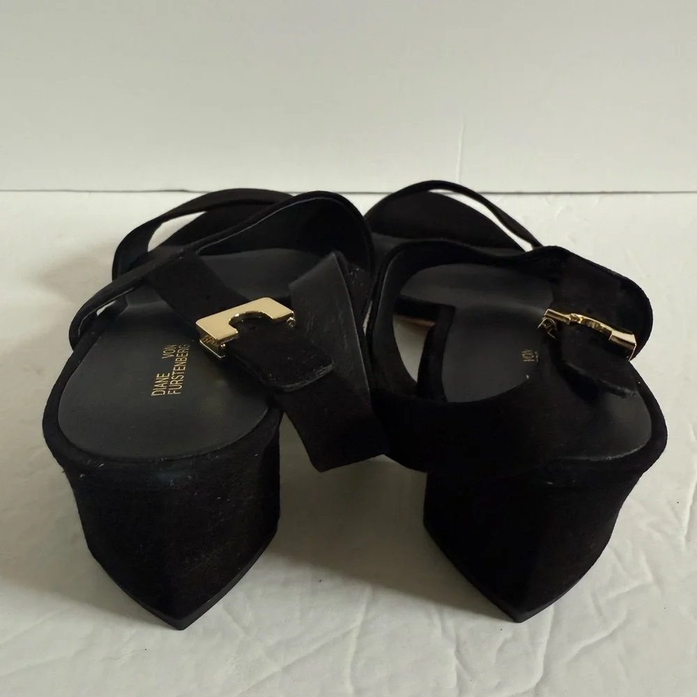 NWOT Diane Von Furstenberg Black Low Heel Block Sandals Size EU 40 US 10M